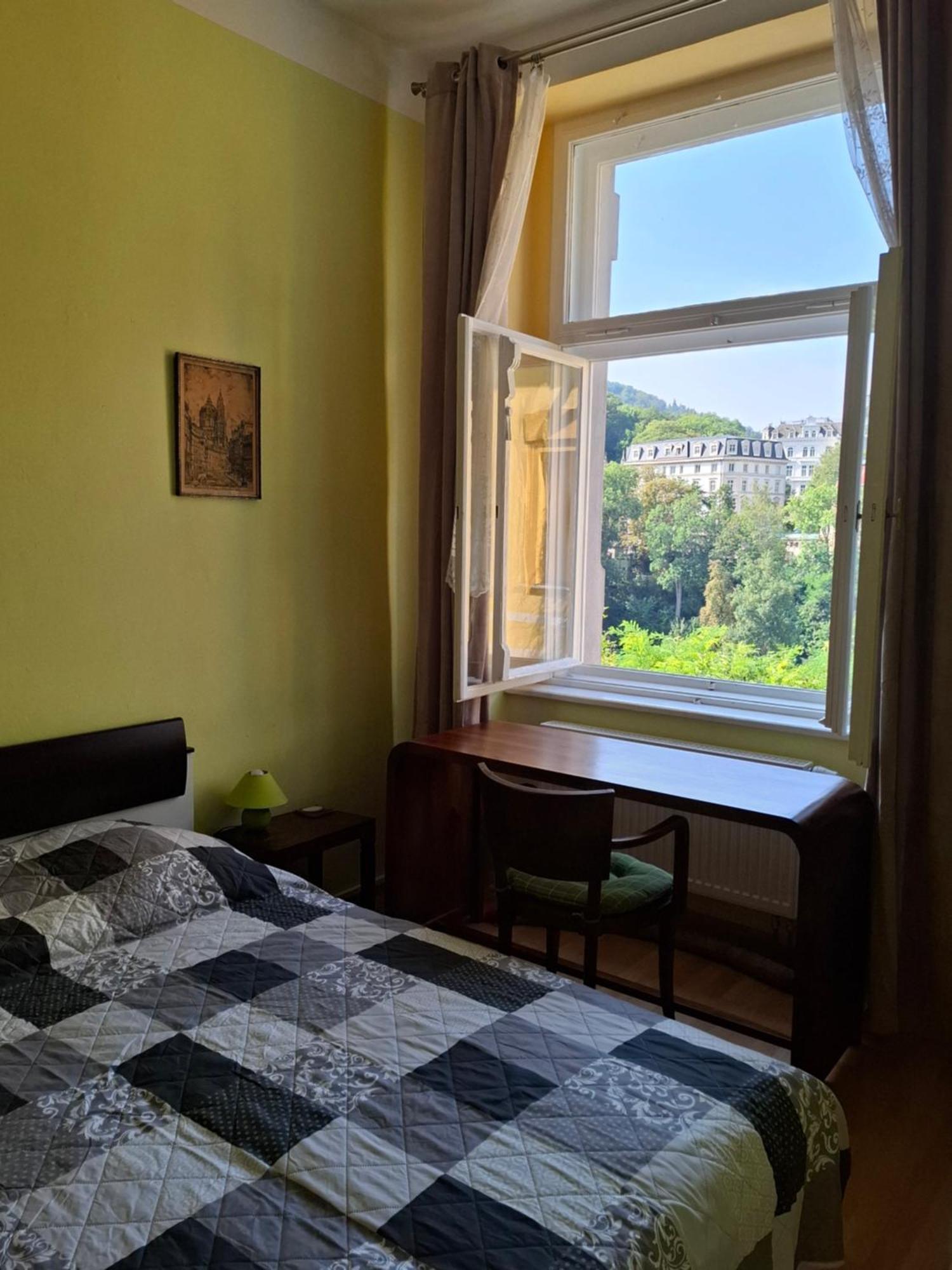 Apartment Fairy Tale Карлови Вари Екстериор снимка