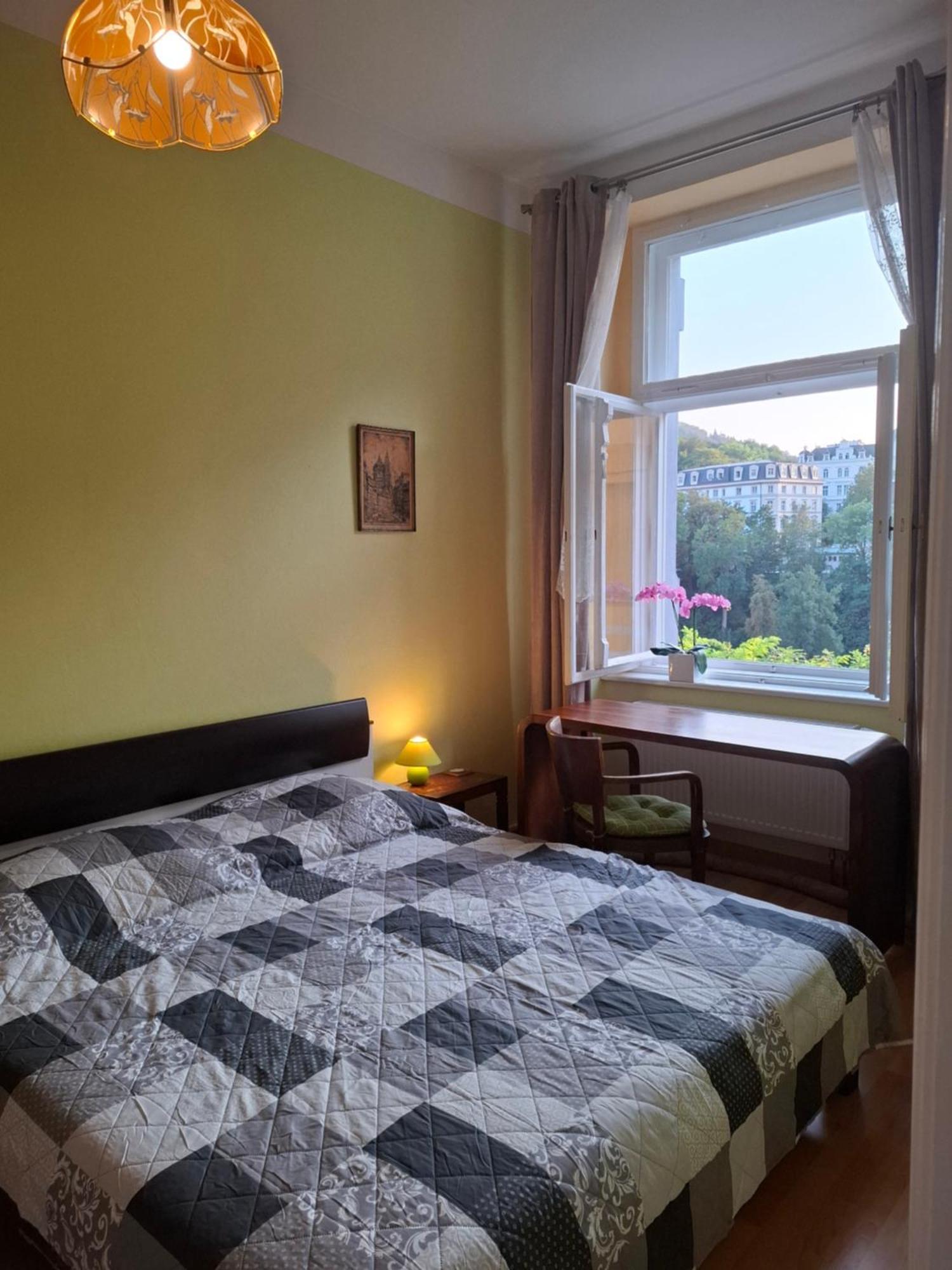Apartment Fairy Tale Карлови Вари Екстериор снимка