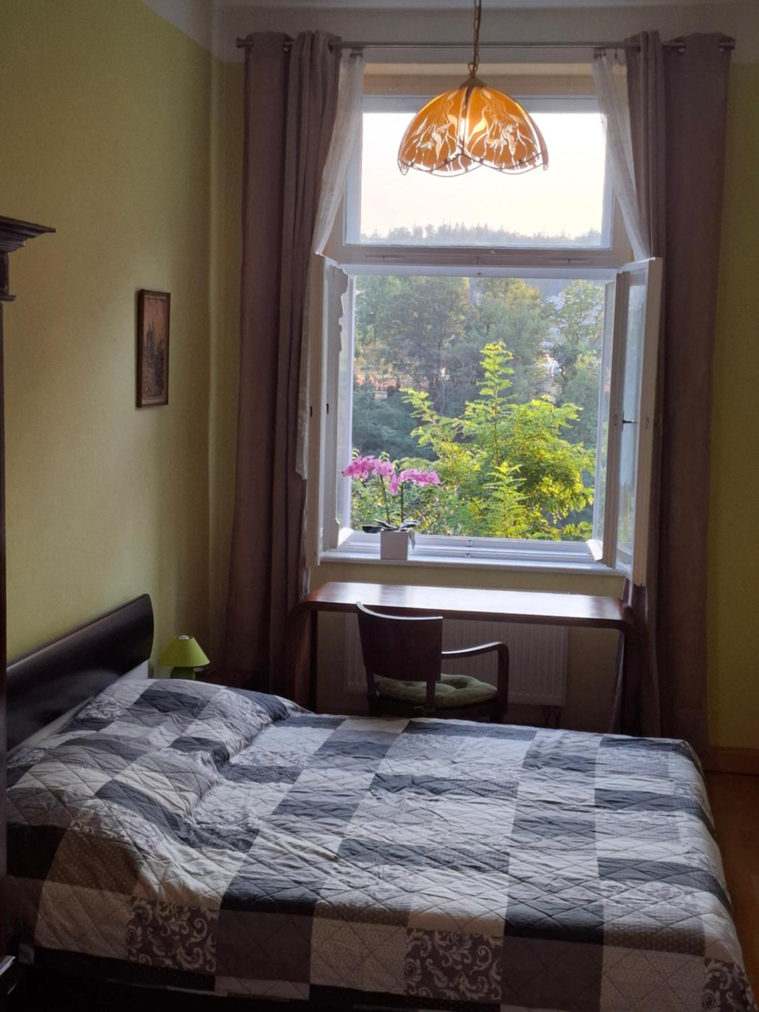 Apartment Fairy Tale Карлови Вари Екстериор снимка