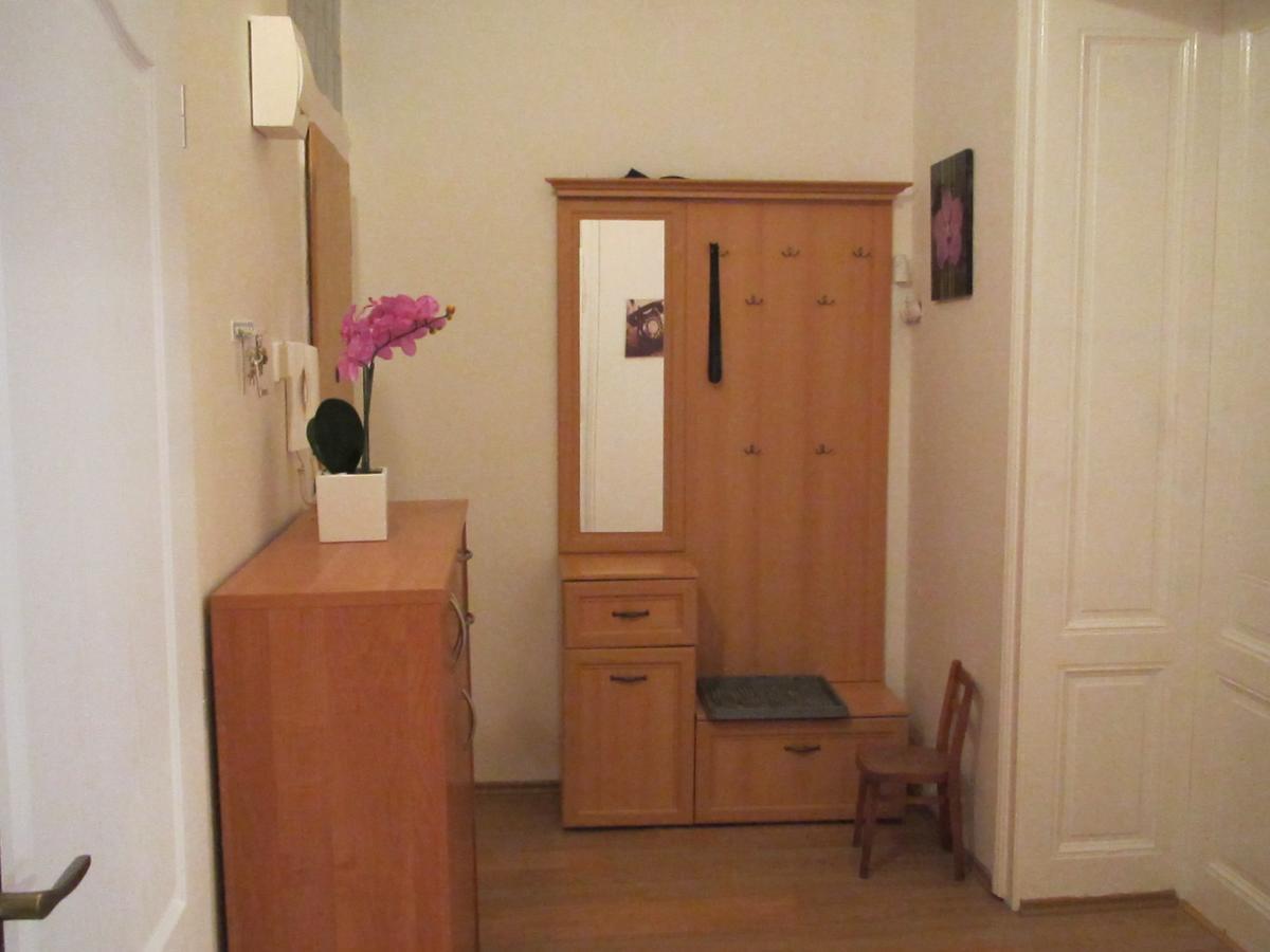 Apartment Fairy Tale Карлови Вари Екстериор снимка
