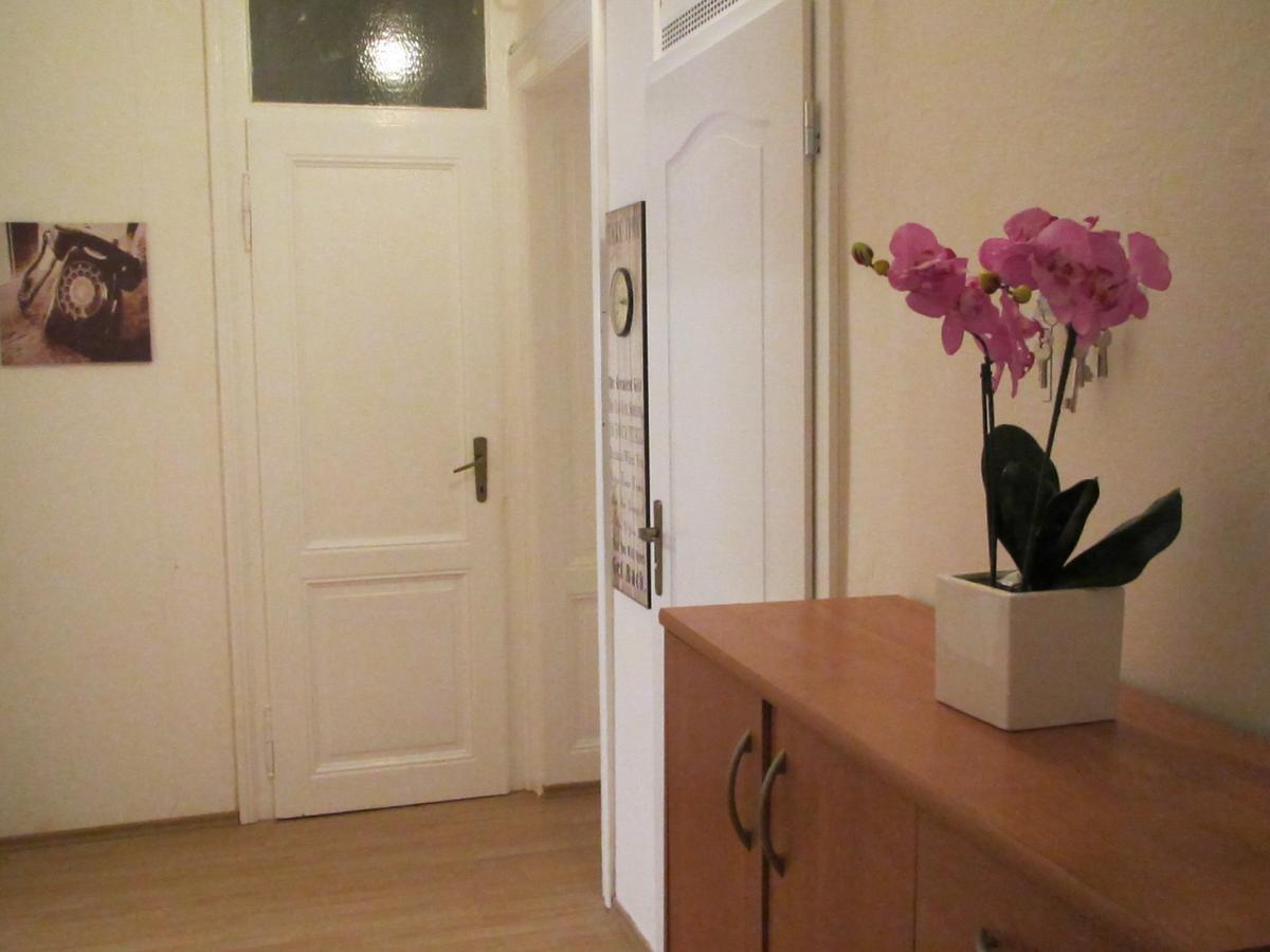Apartment Fairy Tale Карлови Вари Екстериор снимка